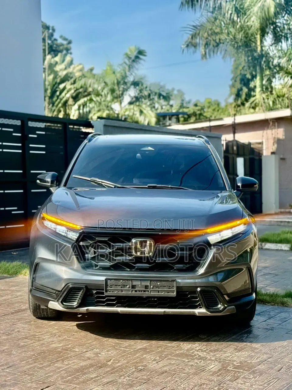 Honda CR-V 2023 Gray