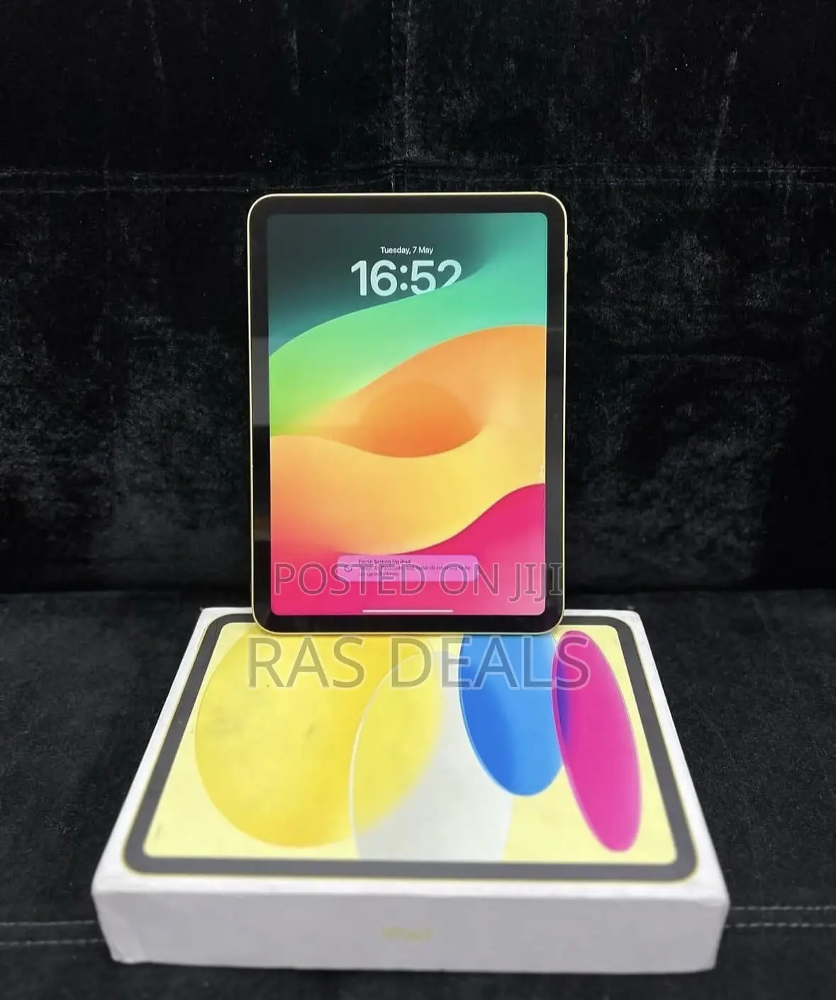 New Apple iPad 10.2 (2021) 64 GB Yellow