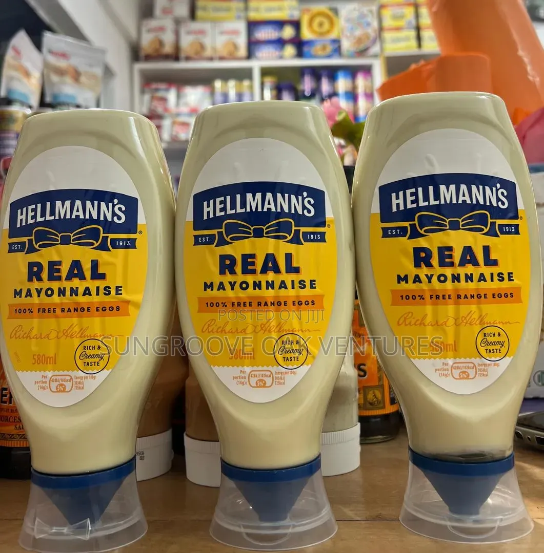 Hellman's Real Mayonnaise Squeeze 580ml