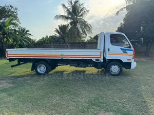 Hyundai Mighty 2 3.5 Tons