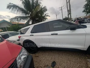 Ford Explorer 2021 White