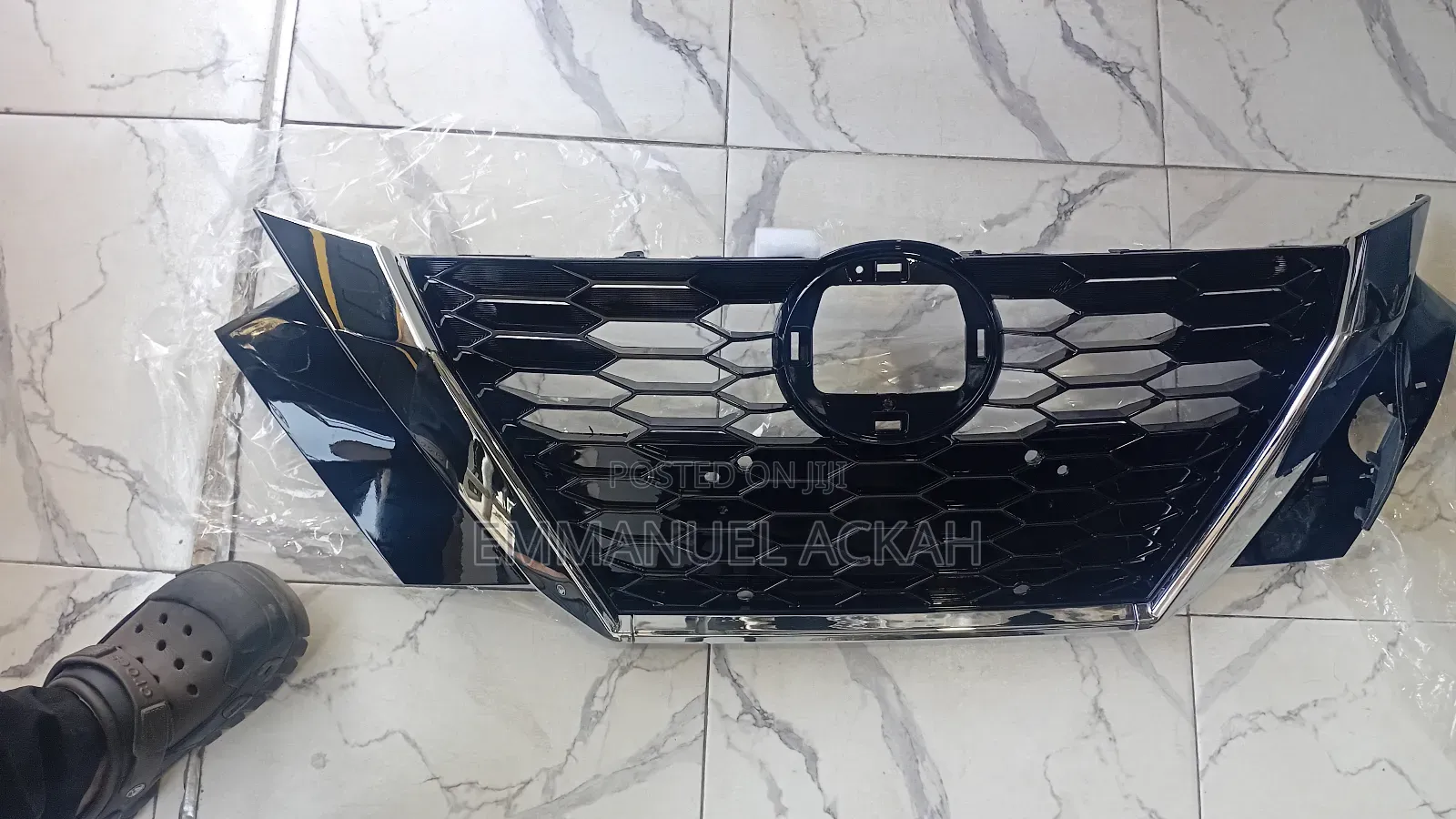 Nissan Sentra 2020 - 2024 Front Grill