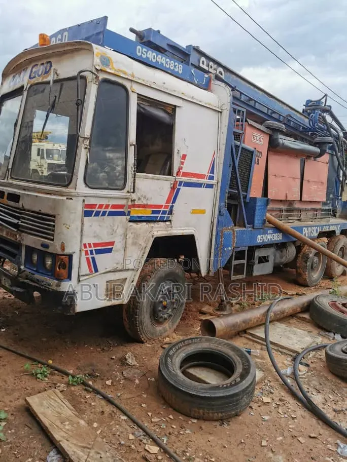 Rig for Borehole