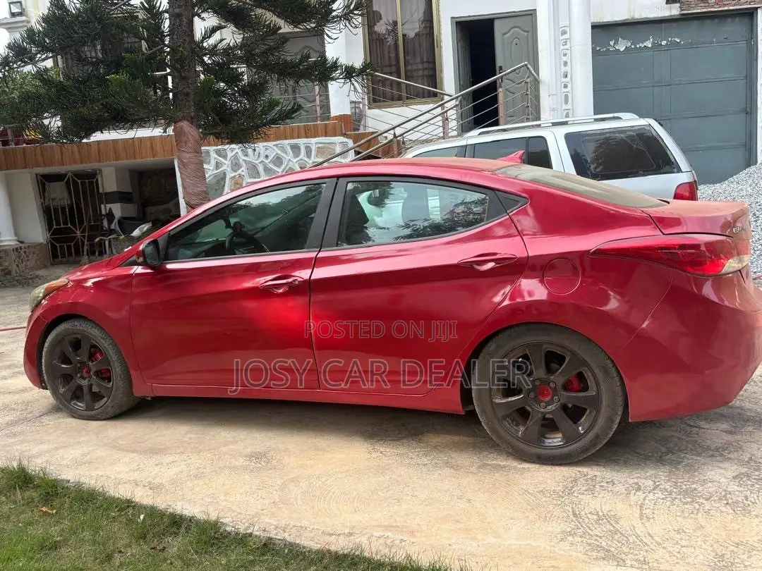 Hyundai Elantra Limited 2012 Red