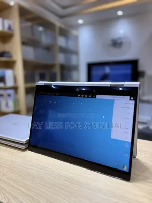 Laptop HP EliteBook 1040 G8 16GB Intel Core i7 SSD 512GB