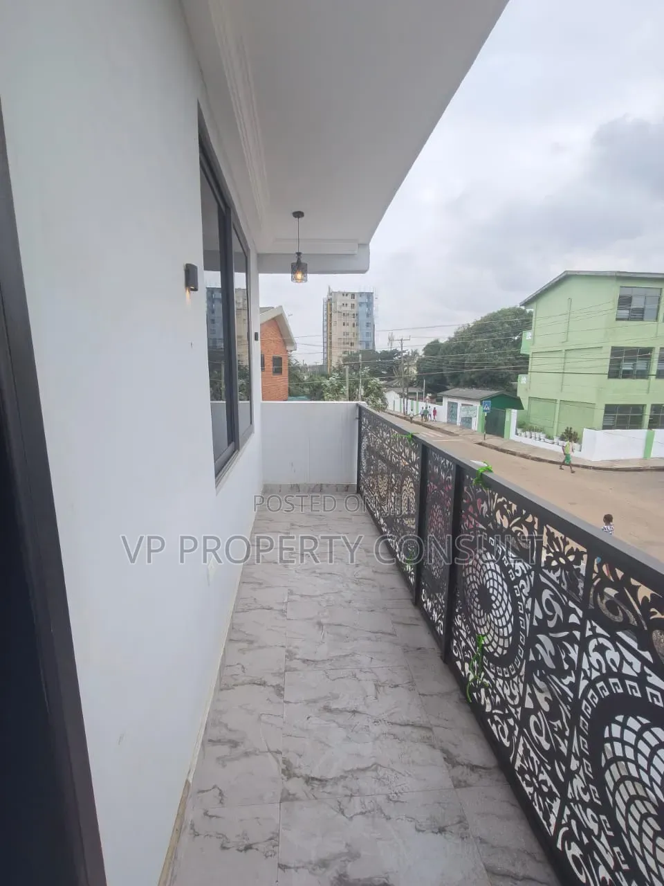 3bdrm House in Labone SHS Area for rent
