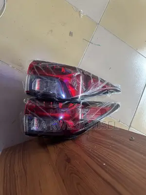 Mitsubishi Outlander 2022 2023 2025 Tail Light
