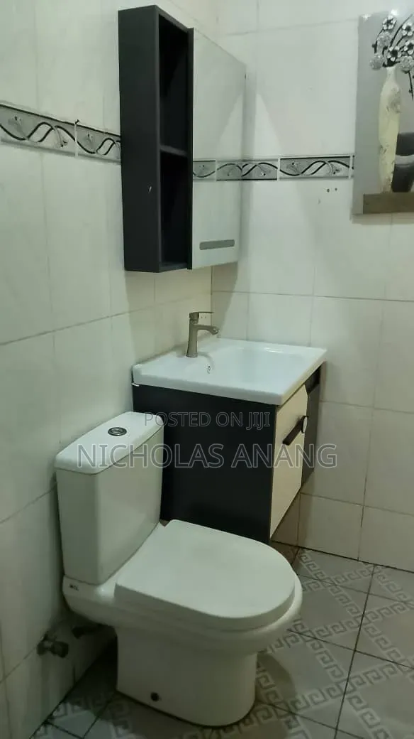 1bdrm Apartment in The Dorns Properties, New Town for rent