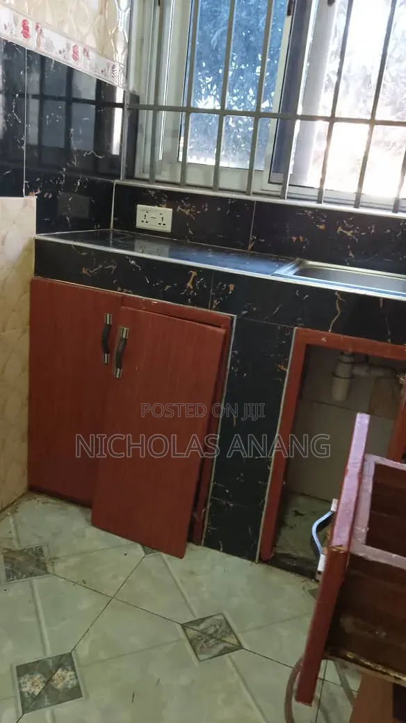 1bdrm Apartment in The Dorns Properties, New Town for rent