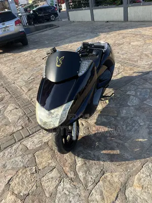 Yamaha Majesty 2018 Black
