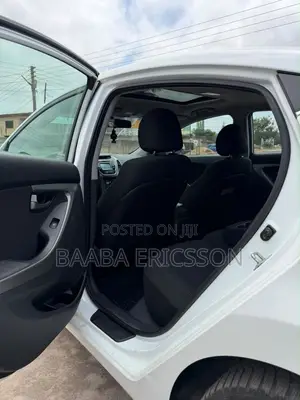 Hyundai Elantra 2015 White