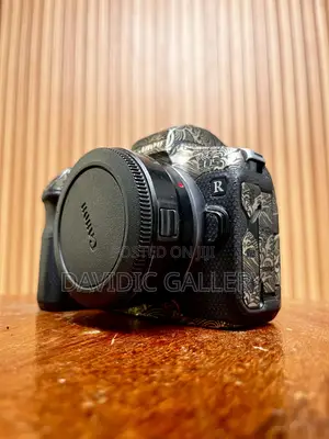 Canon Eos R