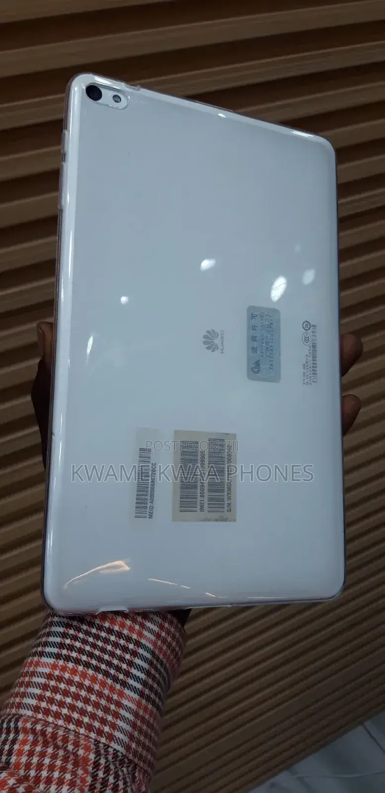New Huawei MediaPad 64 GB White