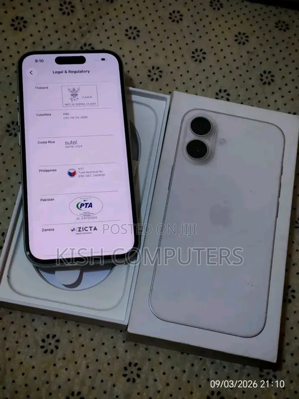 New Apple iPhone 16 512 GB Silver