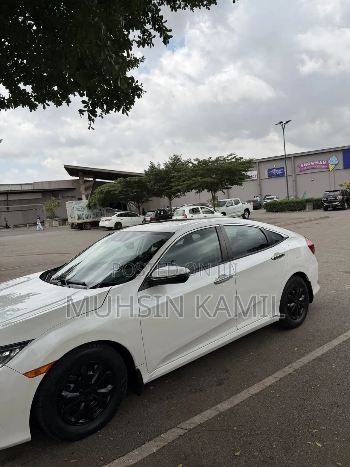 Honda Civic Touring 4dr Sedan (1.5L 4cyl) 2017 White