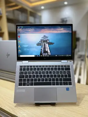 Laptop HP EliteBook 1040 G8 16GB Intel Core i7 SSD 512GB