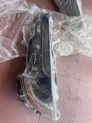 Toyota Corolla 2020 2021 2022 Headlights Pair