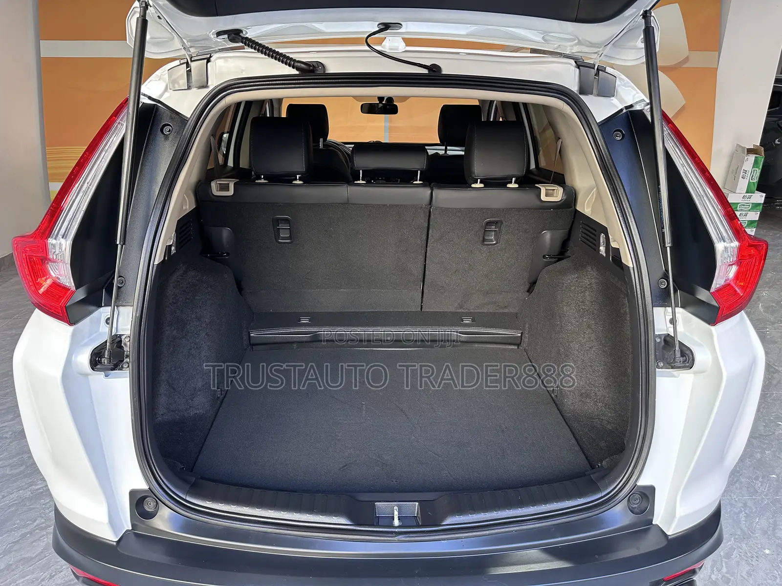 Honda CR-V EX FWD 2019 White