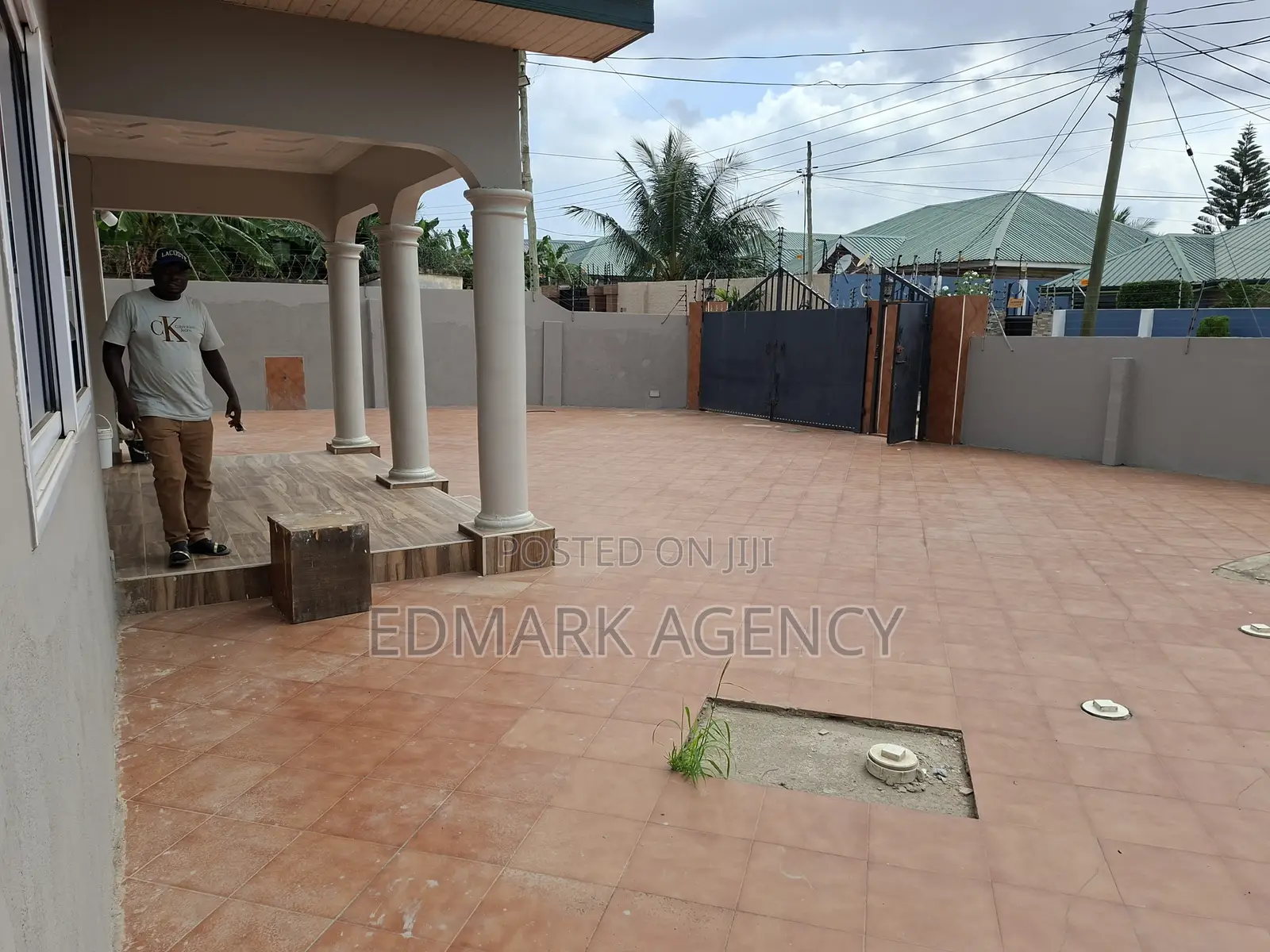 4bdrm House in Kwabenya Acp for rent