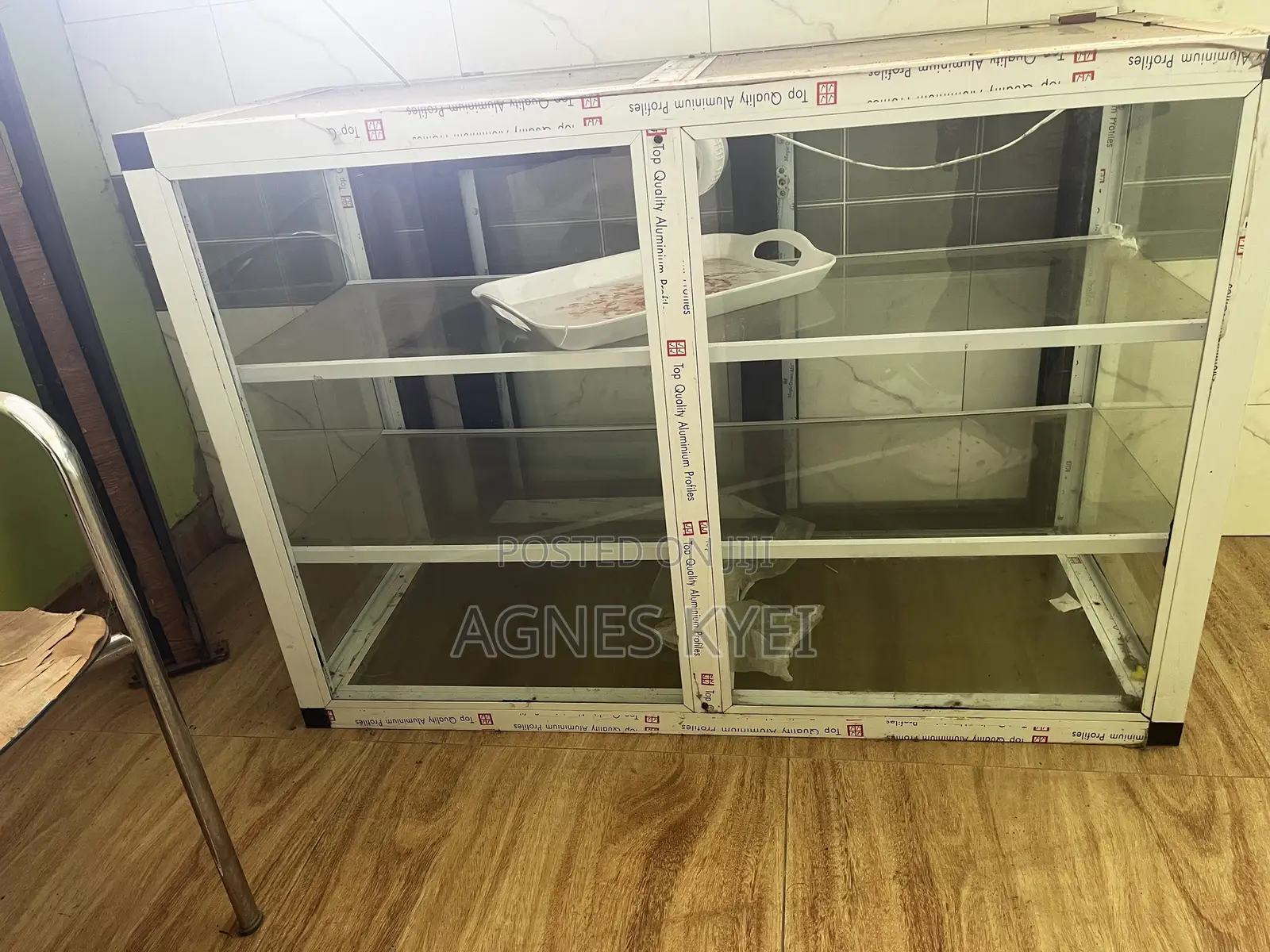 Glass Show Case for Food