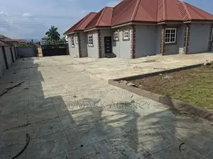 4bdrm House in Haatso Boshy /Dvla, Accra Metropolitan for rent