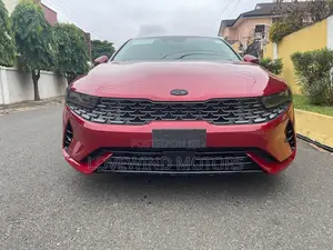 Kia K5 2025 Brown