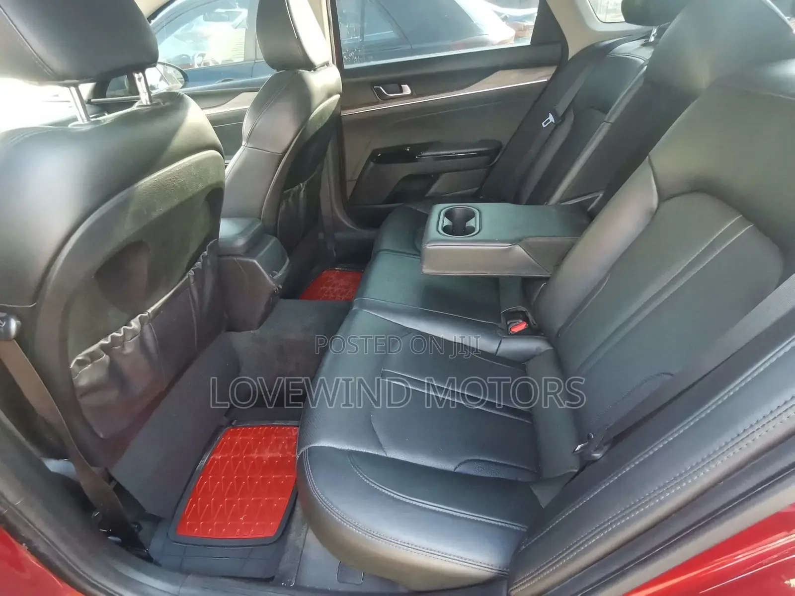 Kia K5 2025 Brown