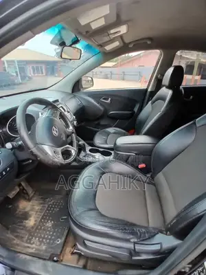 Hyundai Tucson GLS AWD 2012 Black