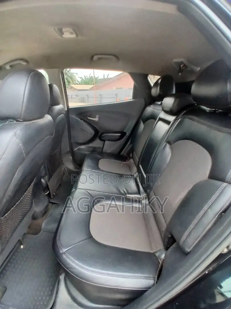 Hyundai Tucson GLS AWD 2012 Black