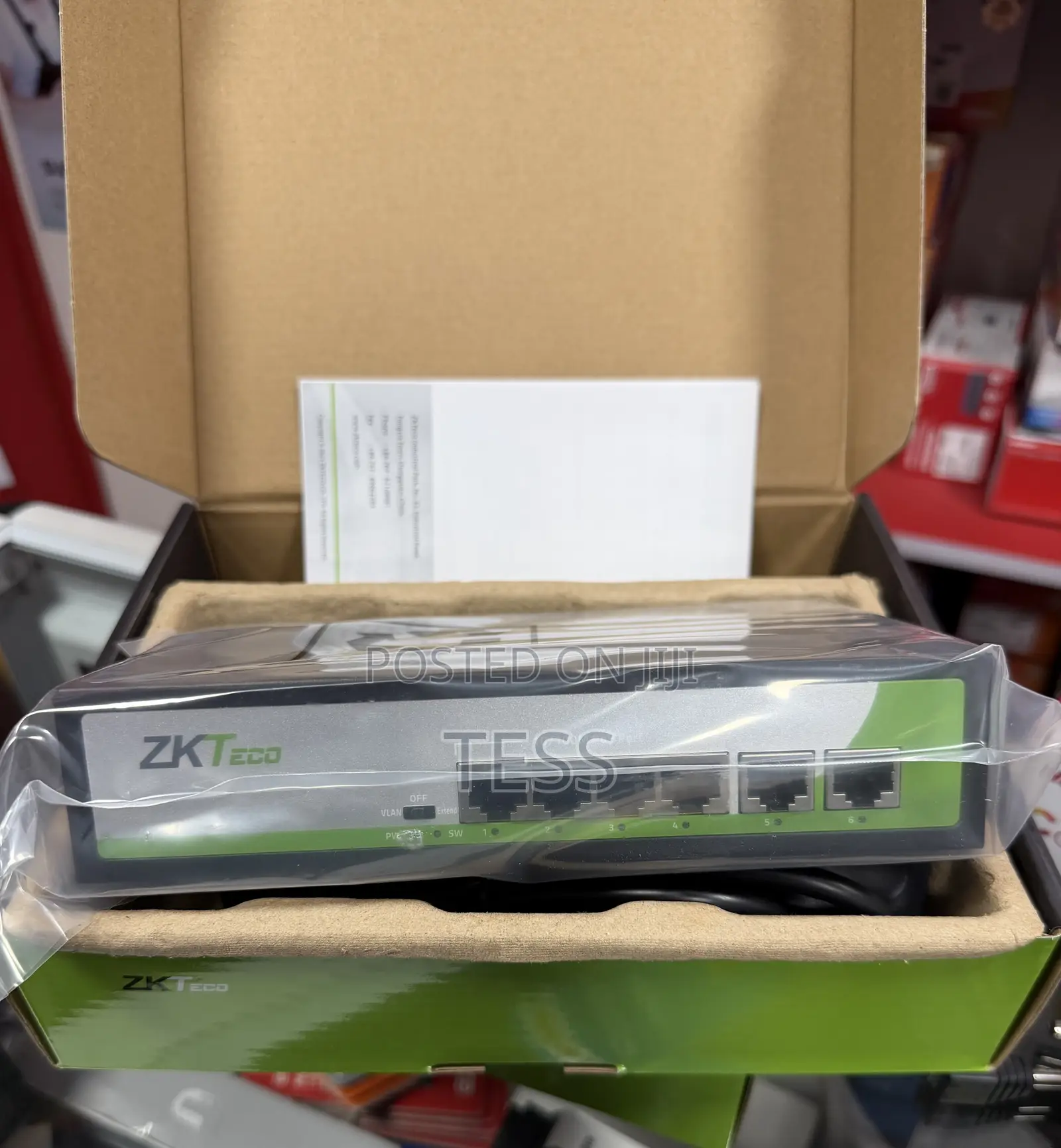 ZKTeco 4ports PoE Switch With 2uplink PE042-55-C