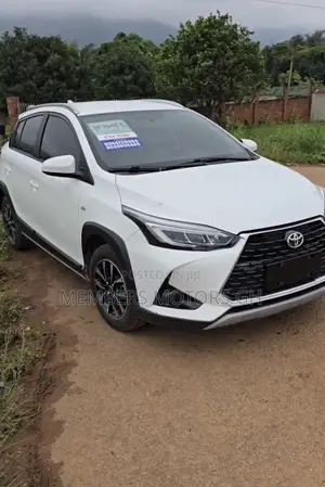 Toyota Yaris 2020 White