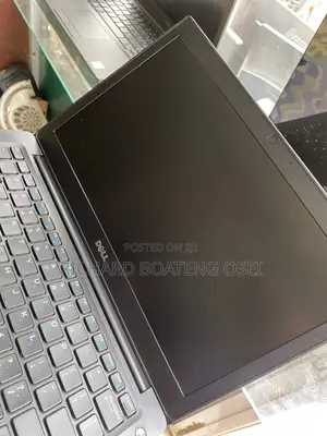Laptop Dell Latitude 7400 8GB Intel Core i7 SSD 256GB