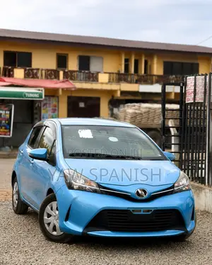 Toyota Vitz 2015 Blue