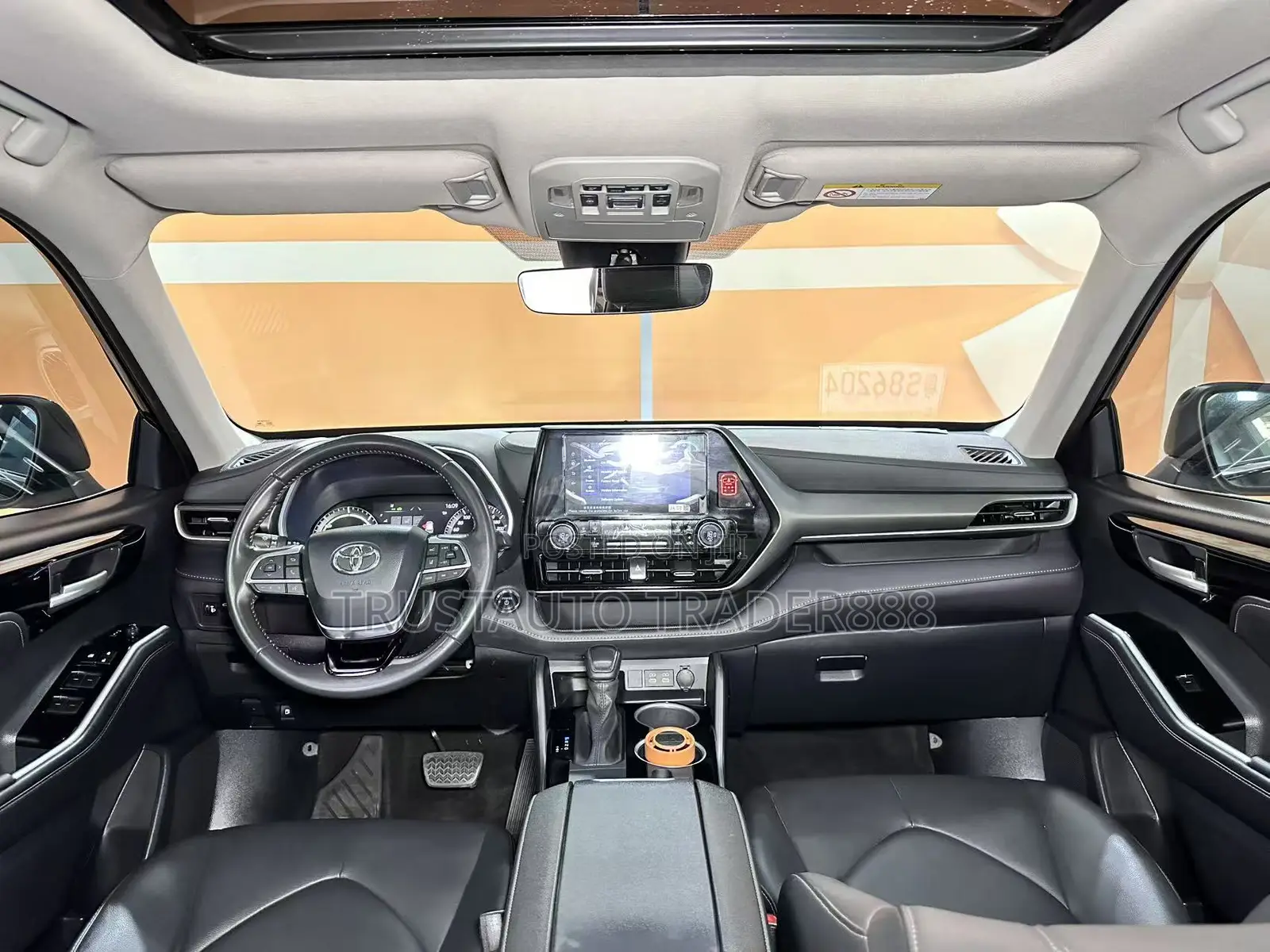 Toyota Highlander L 2022 Black