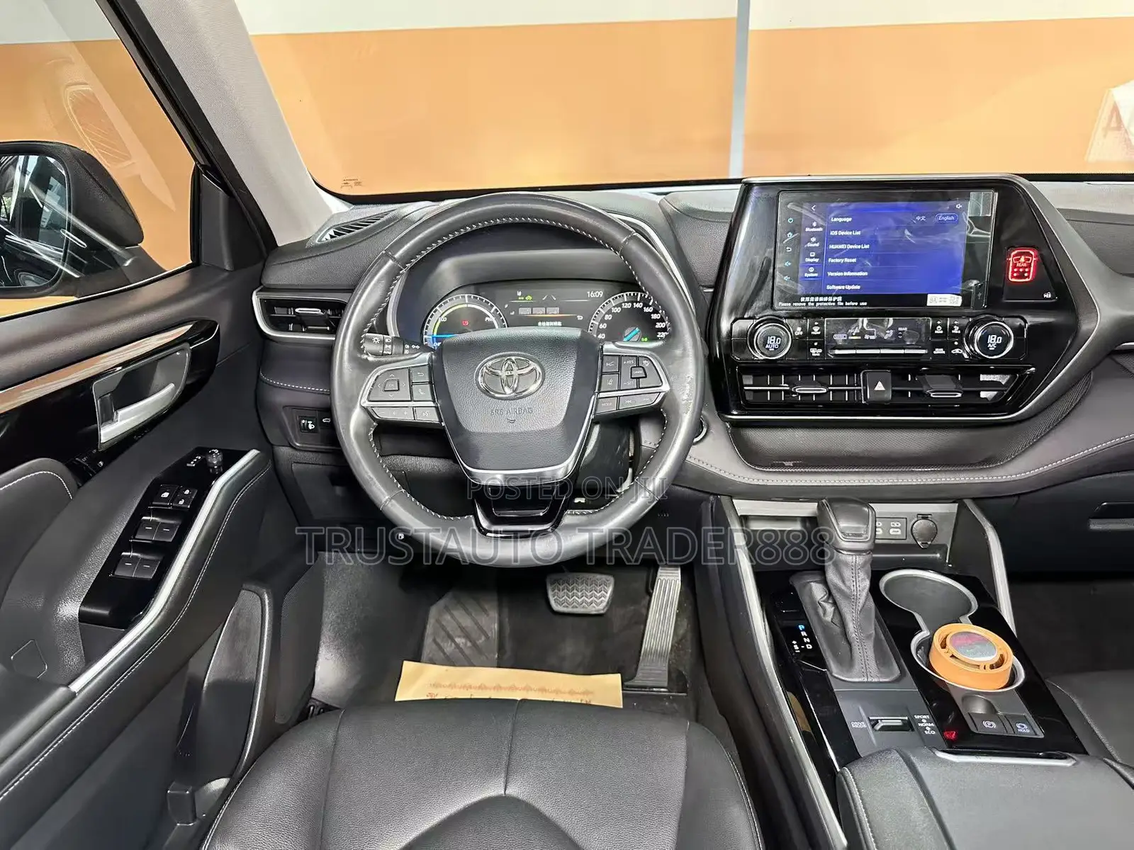 Toyota Highlander L 2022 Black