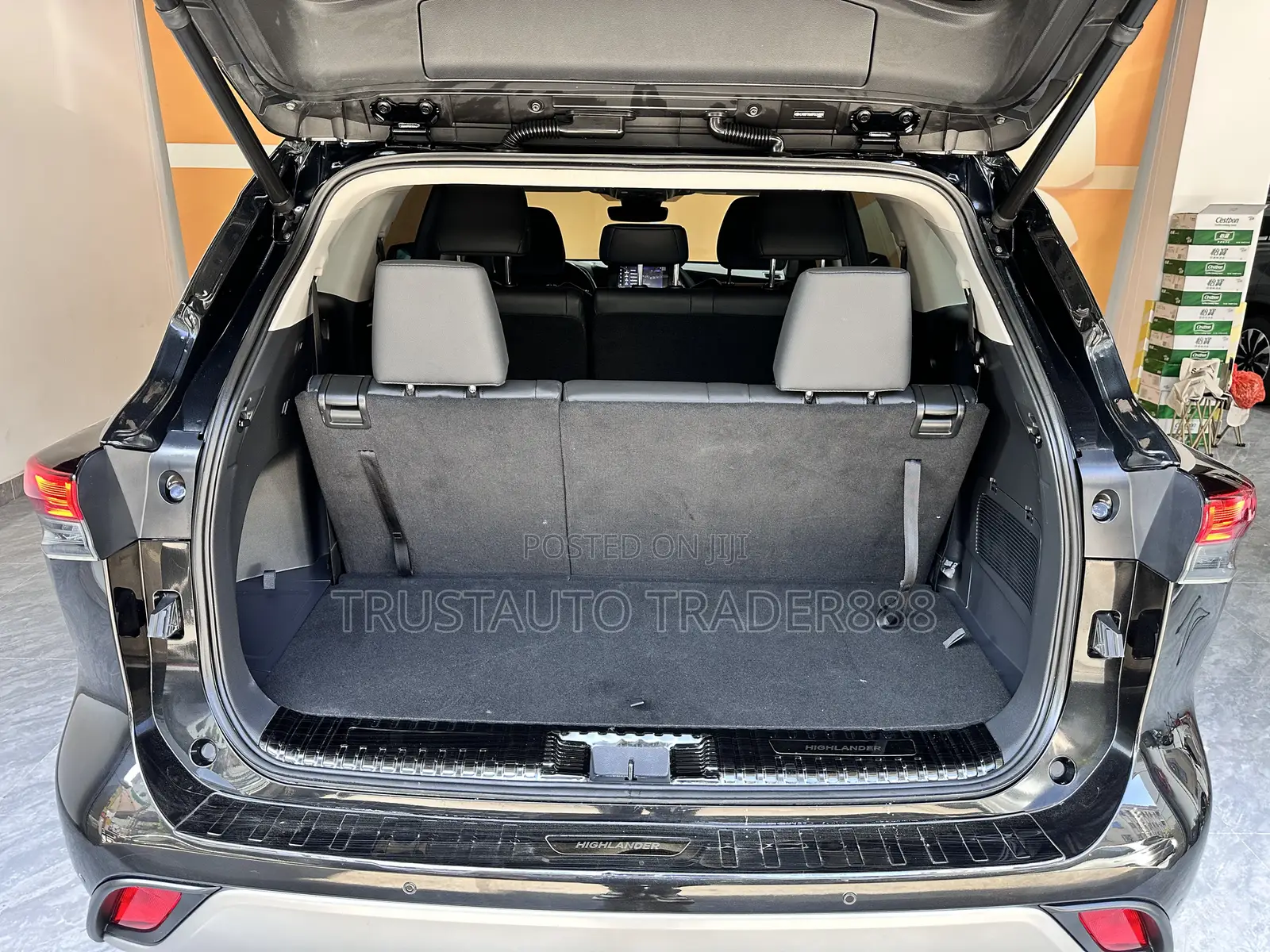 Toyota Highlander L 2022 Black