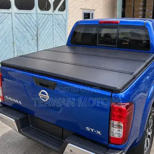 New Hard Tri-Fold Pickup Truck Bed Cover for Nissan Navara / Frontier
