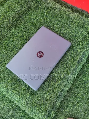 Laptop HP 255 8GB AMD Ryzen 3 SSD 256GB