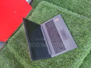 Laptop HP 255 8GB AMD Ryzen 3 SSD 256GB