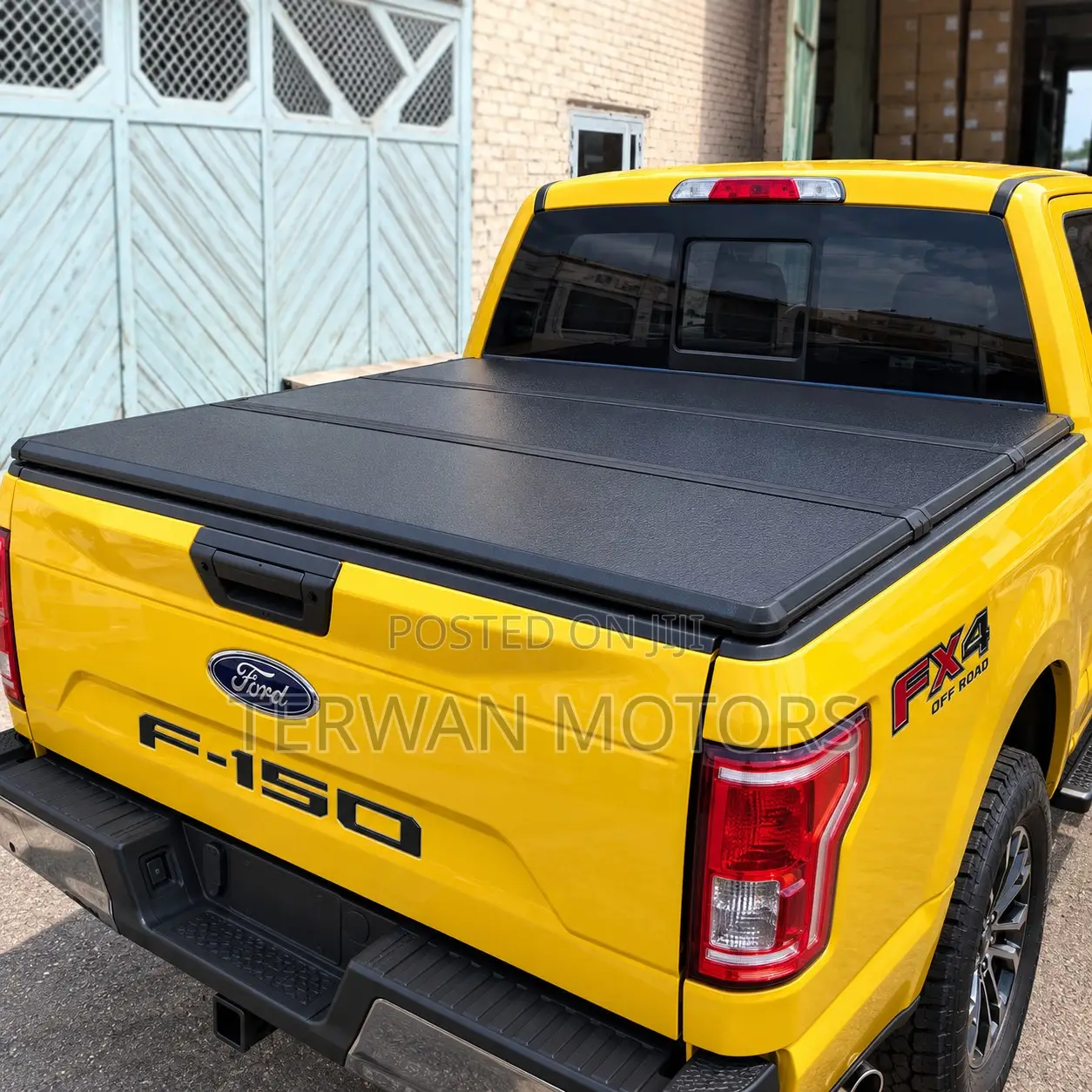 New Hard Tri-Fold Pickup Truck Bed Cover for Toyota Tundra / Ford F150