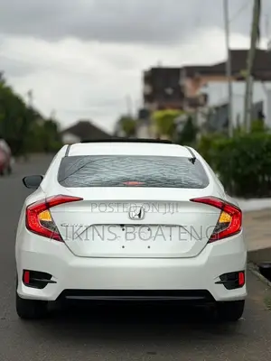 Honda Civic 2016 White