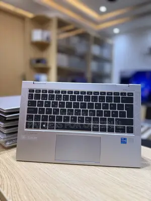 Laptop HP EliteBook 830 G8 16GB Intel Core i5 SSD 256GB