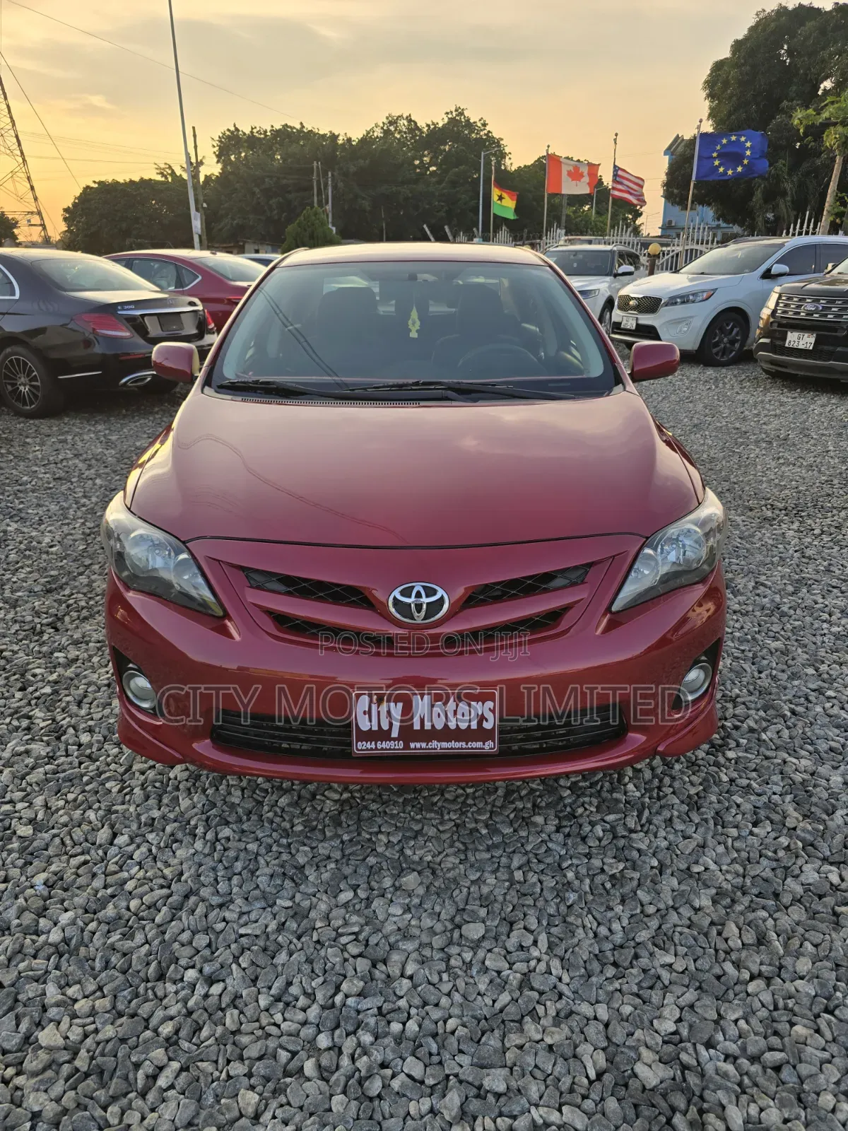 Toyota Corolla S 5-Speed 2013 Burgundy