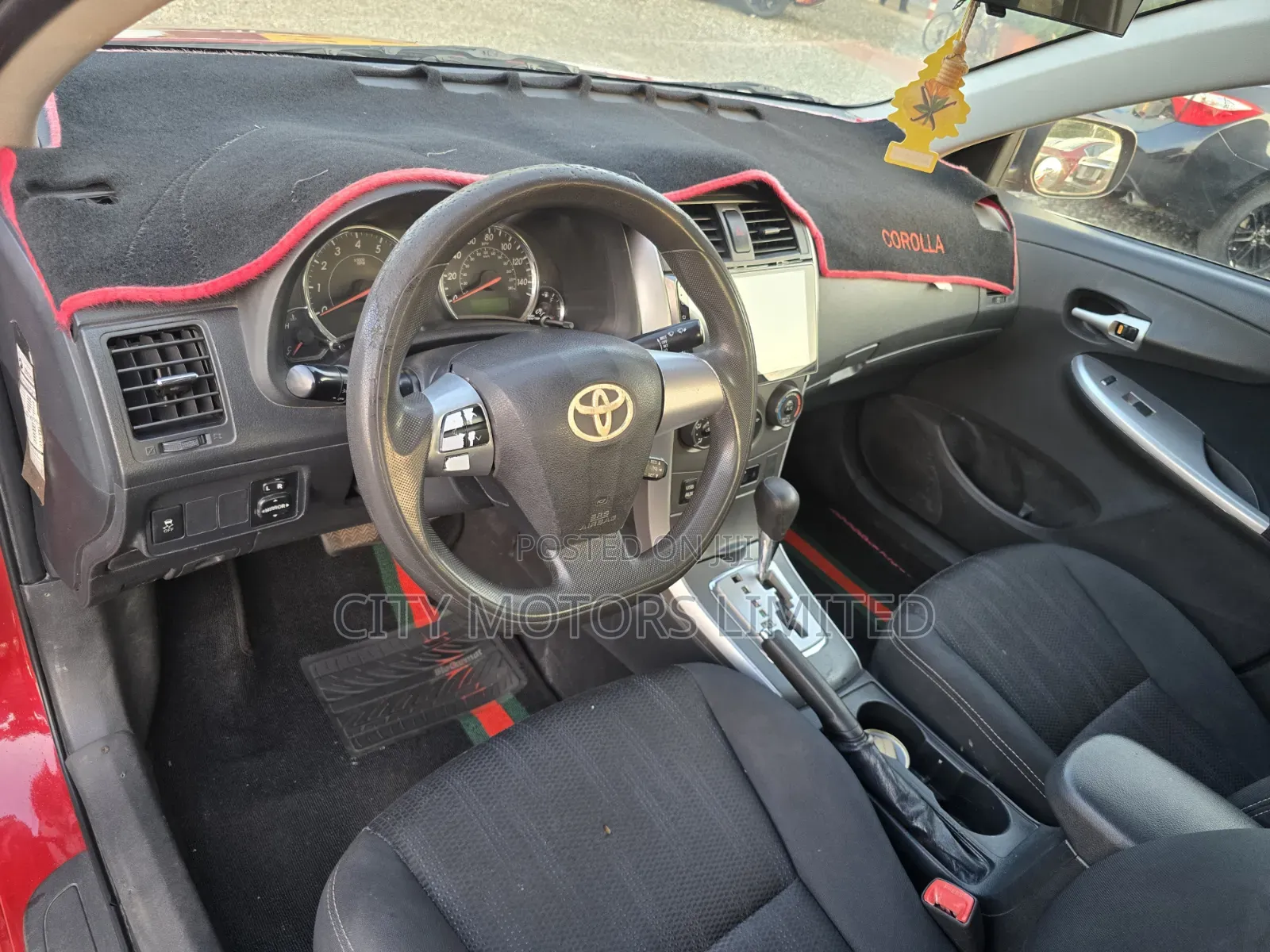 Toyota Corolla S 5-Speed 2013 Burgundy