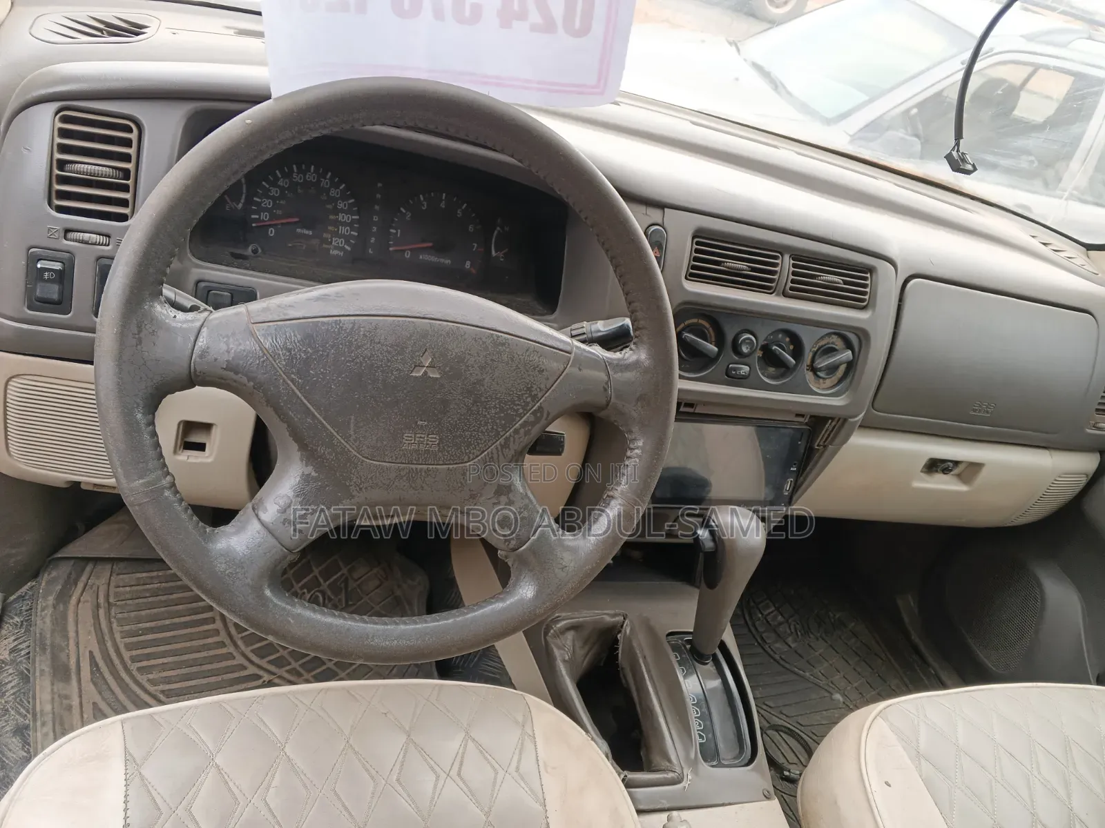 Mitsubishi Montero Sport 2012 White