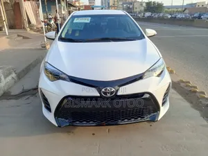 Toyota Corolla S 4dr Sedan (1.8L 4cyl CVT) 2015 White