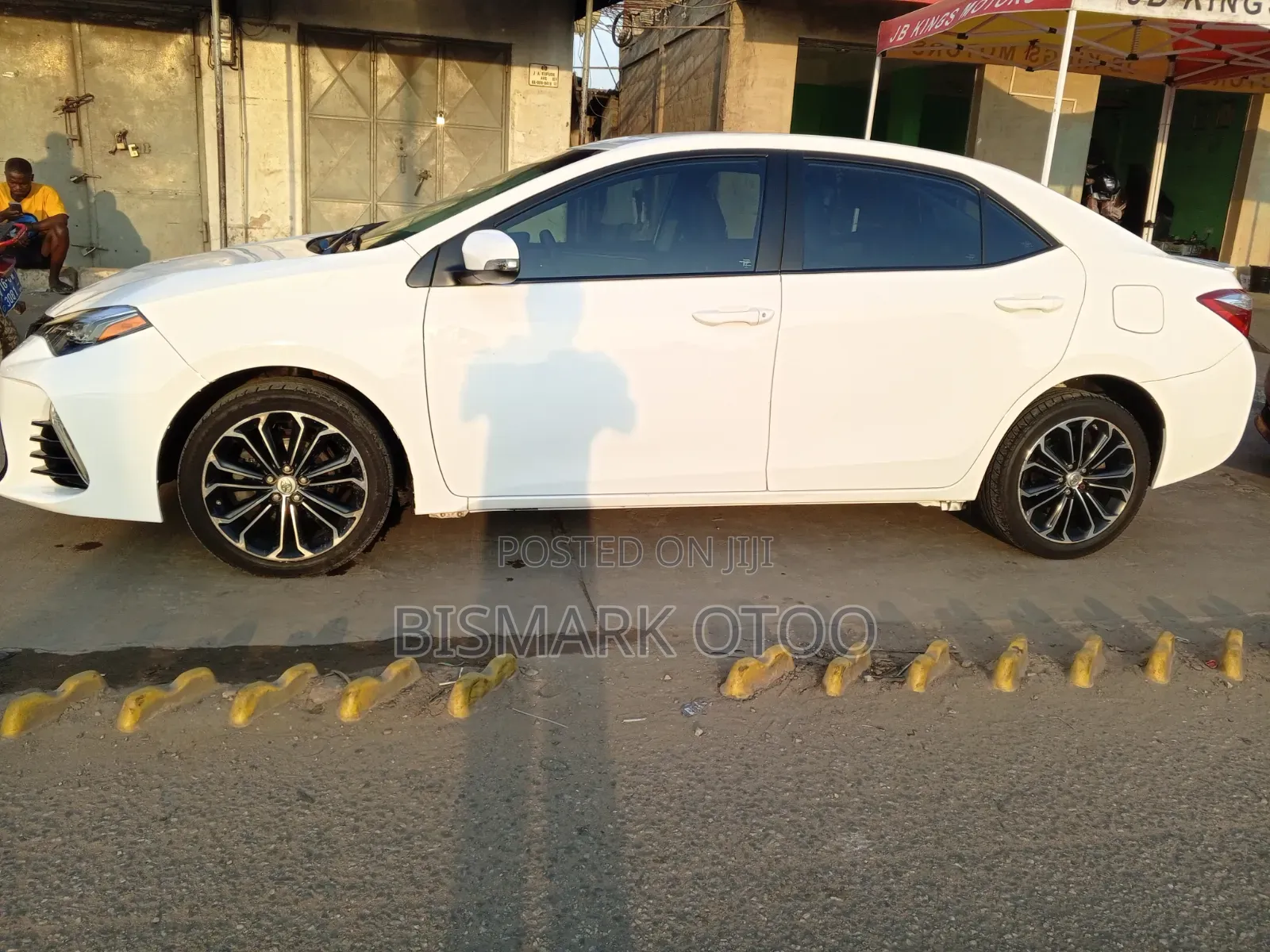 Toyota Corolla S 4dr Sedan (1.8L 4cyl CVT) 2015 White