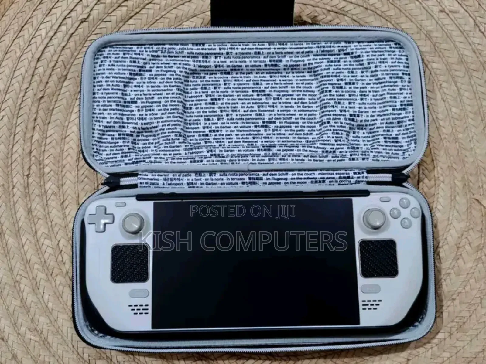 Handerble Console