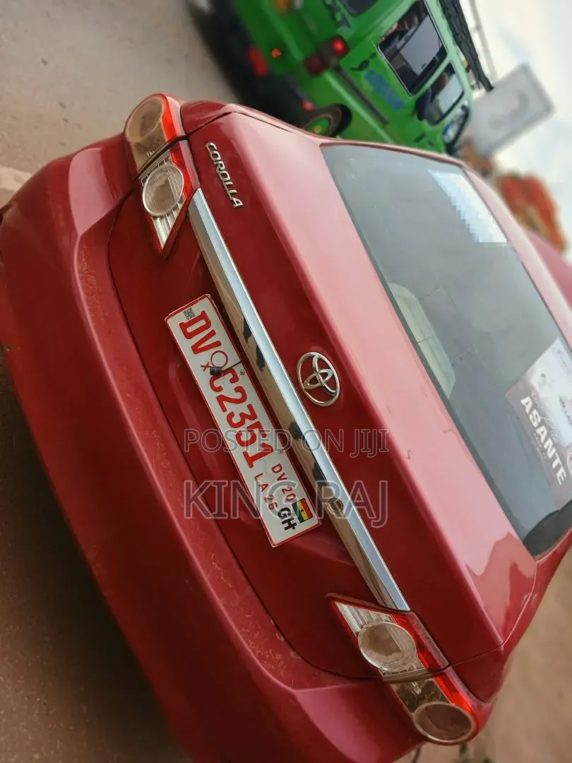 Toyota Corolla LE 4dr Sedan (1.8L 4cyl 4A) 2013 Red