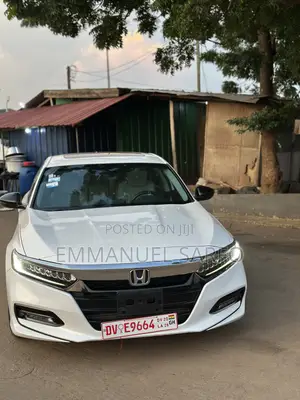 Honda Accord Touring 2.0T 2020 White